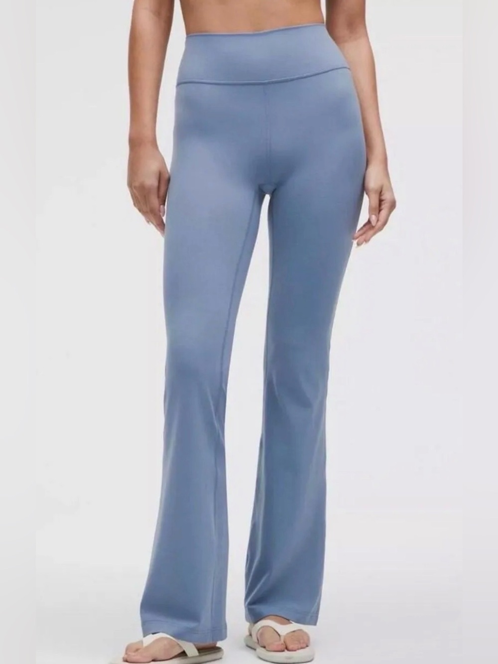 44. NWT Lululemon Groove Nulu HR Flared Legging Sz 14